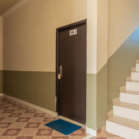 Urbanview Hotel Nugraha Palembang By Reddoorz Esterno foto