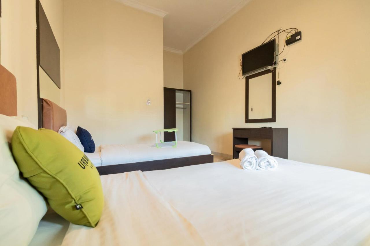 Urbanview Hotel Nugraha Palembang By Reddoorz Esterno foto