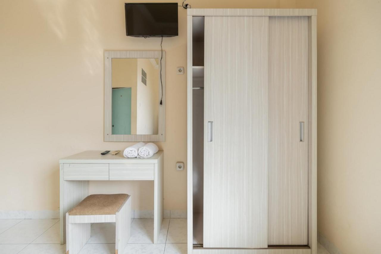Urbanview Hotel Nugraha Palembang By Reddoorz Esterno foto